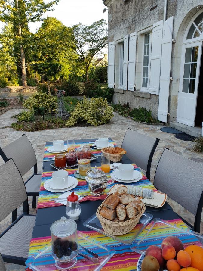 Bed and Breakfast la blanchetière à Francueil Extérieur photo